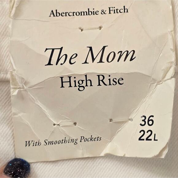 Abercrombie & Fitch The Mom High Rise Distressed White Jeans Plus Size 22 36 new - Picture 14 of 16